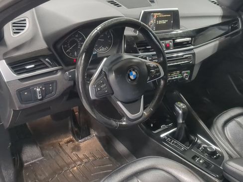 Used 2017 BMW X1 xDrive28i AWD/4WD image 12