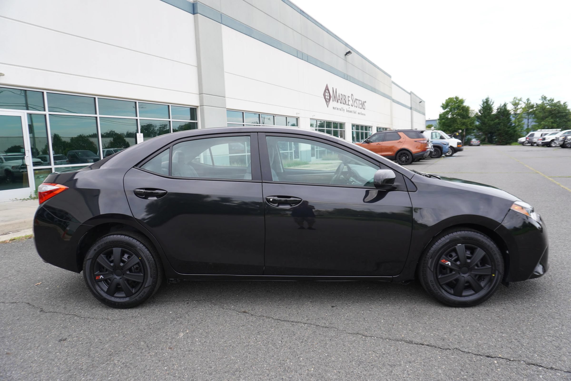 Used 2014 Toyota Corolla L FWD image 8