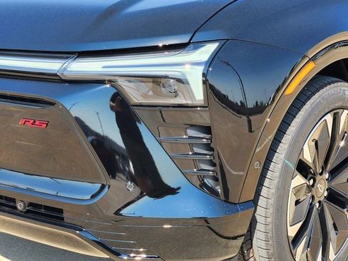 New 2026 Chevrolet Blazer EV RS w/ Super Cruise Package AWD/4WD image 9