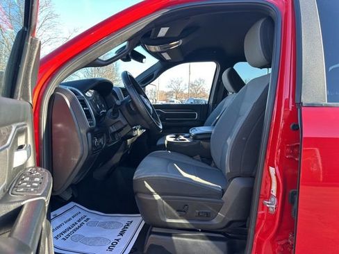 Used 2024 RAM 2500 Big Horn w/ Bed Utility Group image 8