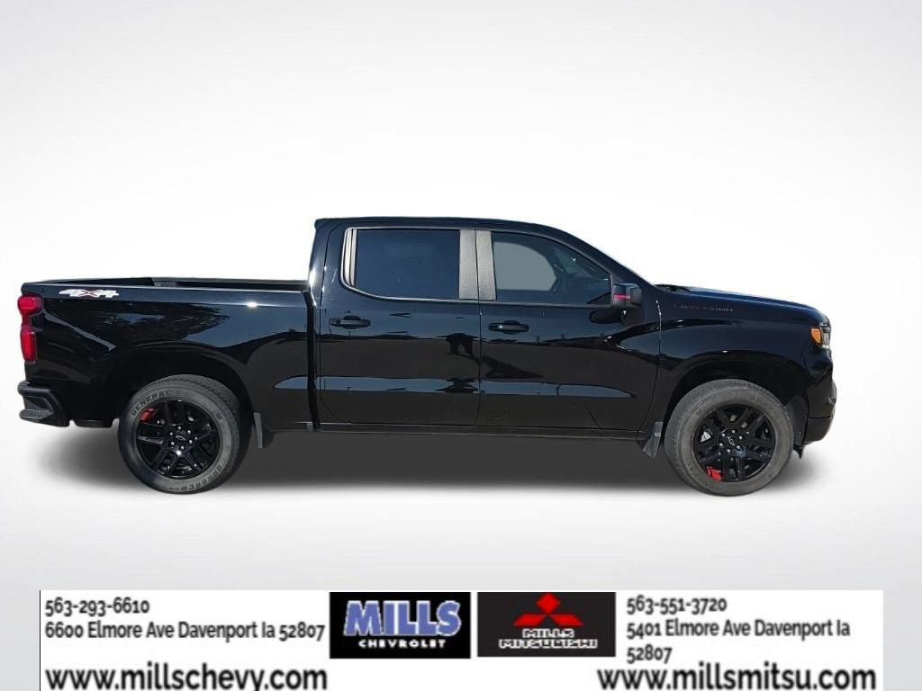Used 2023 Chevrolet Silverado 1500 RST w/ Redline Edition AWD/4WD image 6