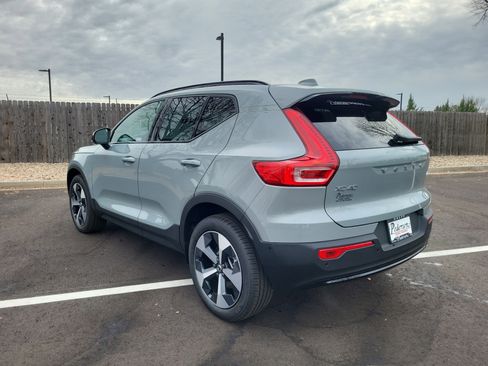 New 2026 Volvo XC40 B5 Plus w/ Climate Package image 3