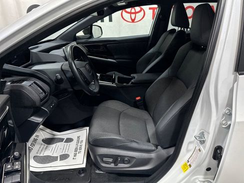Used 2024 Toyota bZ4X XLE w/ Weather Package image 11