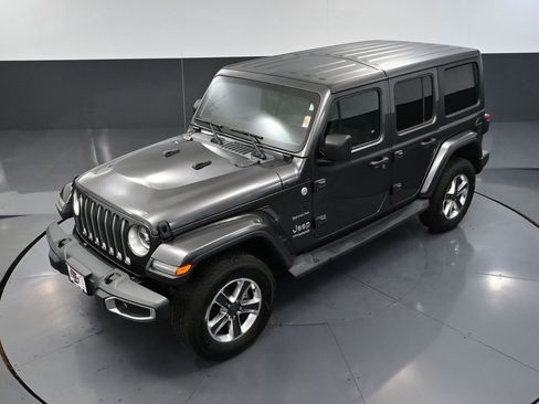Used 2018 Jeep Wrangler Unlimited Sahara image 57