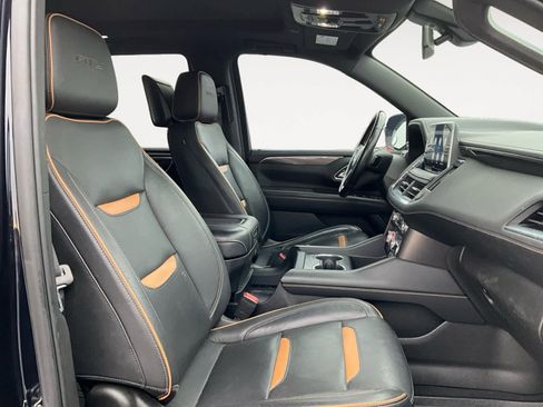 Used 2021 GMC Yukon AT4 w/ AT4 Premium Package image 14