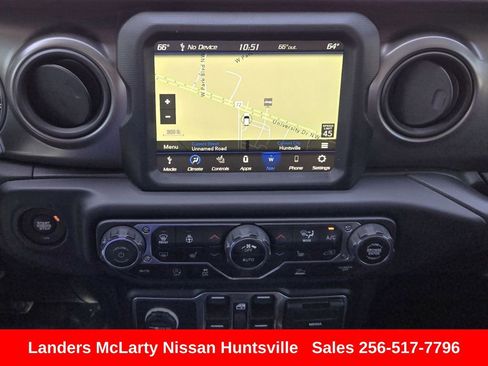 Used 2021 Jeep Gladiator Sport AWD/4WD image 19