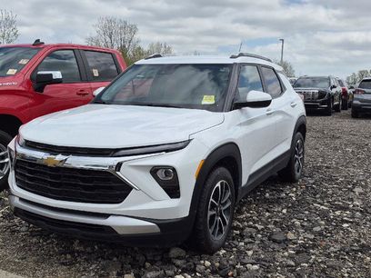 Used 2024 Chevrolet TrailBlazer LT w/ Driver Confidence Package