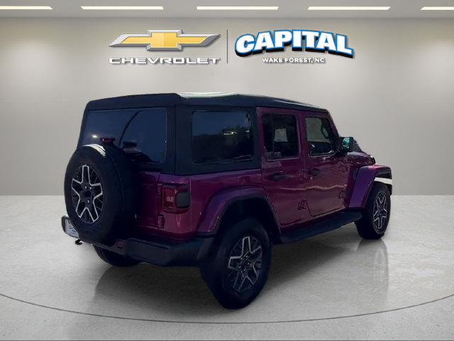 Used 2026 Jeep Wrangler Unlimited Sahara AWD/4WD image 5