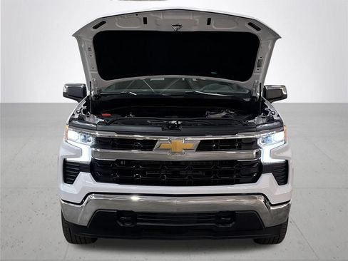 Certified 2024 Chevrolet Silverado 1500 LT AWD/4WD image 5