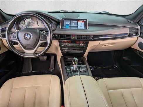 Used 2018 BMW X5 xDrive40e AWD/4WD image 24