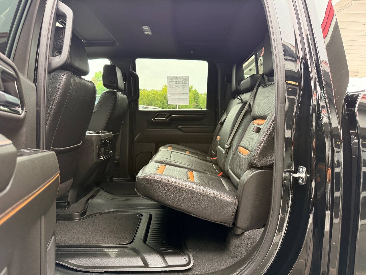 Used 2024 GMC Sierra 2500 AT4 w/ AT4 Premium Plus Package AWD/4WD image 39