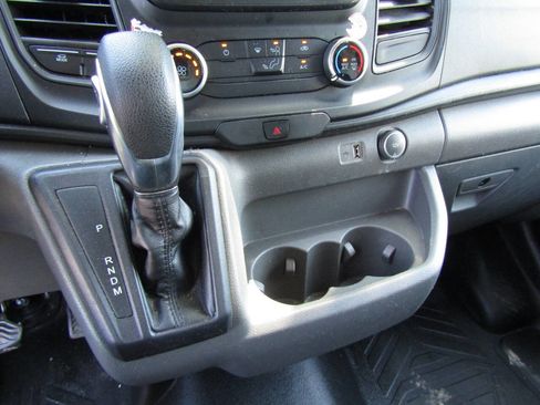 Used 2022 Ford Transit 250 Medium Roof AWD image 13