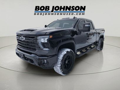 Used 2024 Chevrolet Silverado 3500 LT w/ Midnight Edition