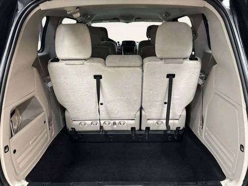 Used 2016 Dodge Grand Caravan American Value Package FWD image 6