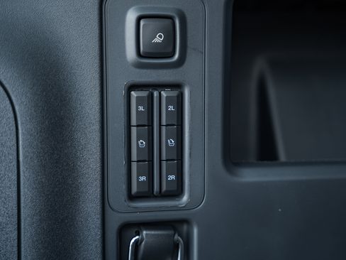 New 2026 Ford Expedition Active image 12