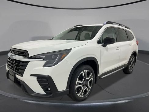 Certified 2025 Subaru Ascent Limited AWD/4WD image 1