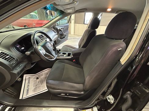Used 2013 Nissan Altima 2.5 SV FWD image 52