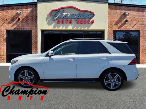 Used 2016 Mercedes-Benz GLE 400 4MATIC image 8