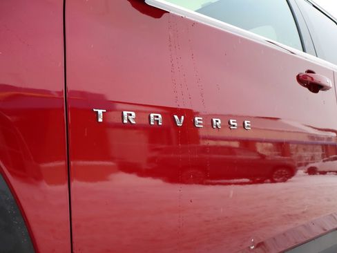 Used 2023 Chevrolet Traverse LT w/ LT Premium Package image 10