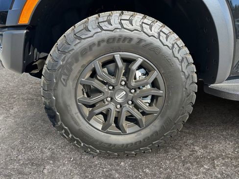 Used 2025 Ford Ranger Raptor image 8