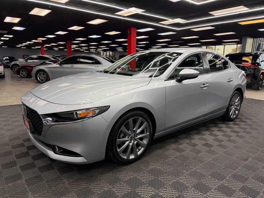 Used 2020 MAZDA MAZDA3 Sedan w/ Preferred Package FWD image 8