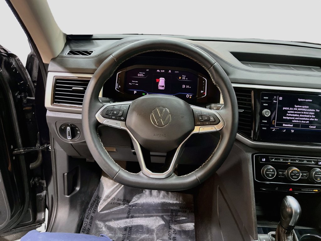 Used 2023 Volkswagen Atlas SE w/ Panoramic Sunroof Package AWD/4WD image 11