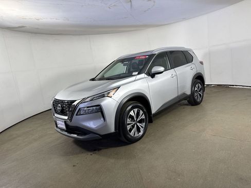 Certified 2023 Nissan Rogue SV w/ SV Premium B Package image 2