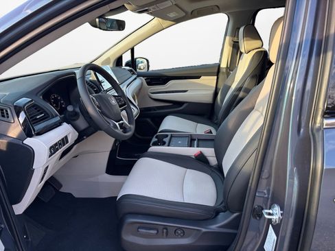 New 2026 Honda Odyssey Elite image 9
