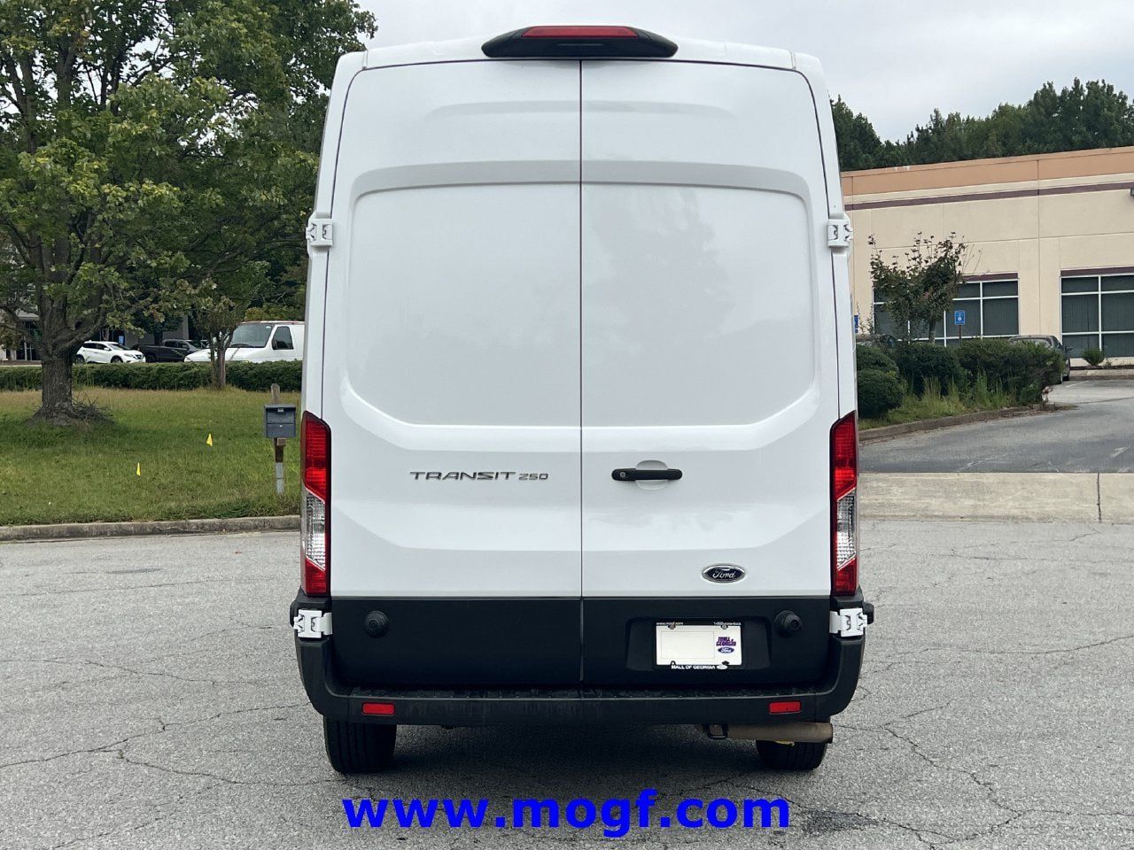 Used 2025 Ford Transit 250 148 High Roof RWD image 24