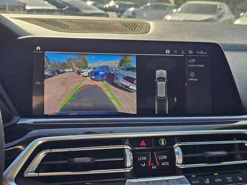 Used 2019 BMW X5 xDrive40i w/ M Sport Package AWD/4WD image 27