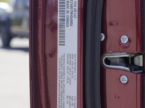 Used 2021 Chrysler 300 S RWD image 8