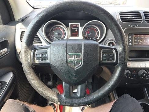 Used 2015 Dodge Journey SXT w/ Flexible Seating Group FWD image 19