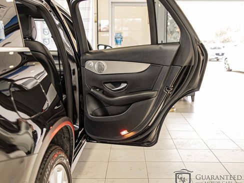 Used 2020 Mercedes-Benz GLC 300 SUV w/ Parking Assistance Package image 40