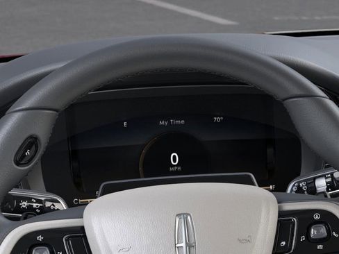 New 2025 Lincoln Corsair Reserve image 13