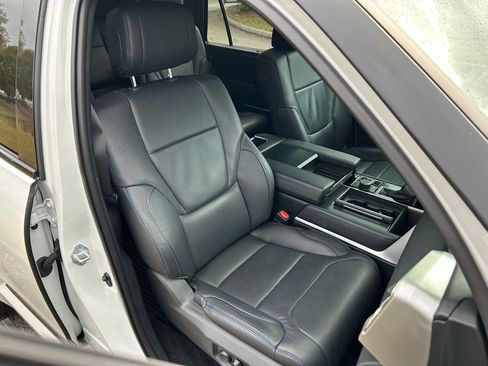 Used 2023 Toyota Sequoia Platinum image 16