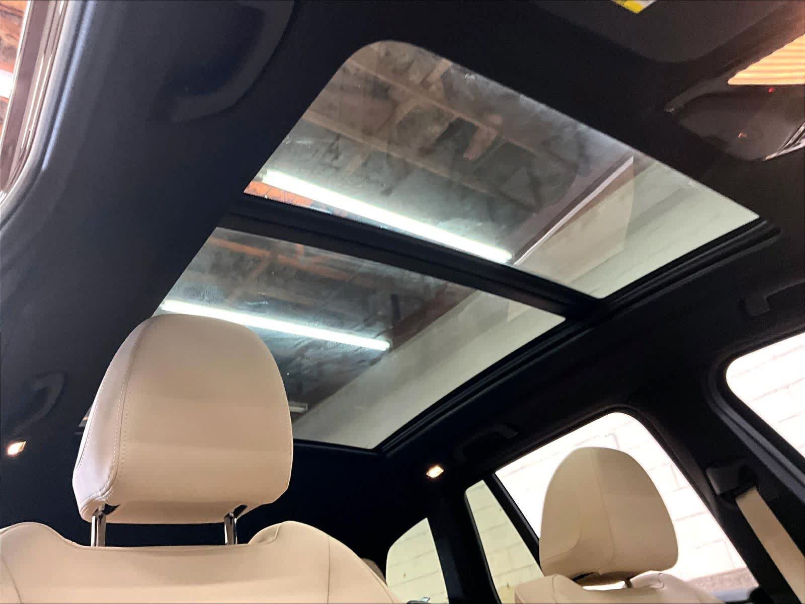 Used 2019 BMW X3 sDrive30i w/ Premium Package RWD image 24