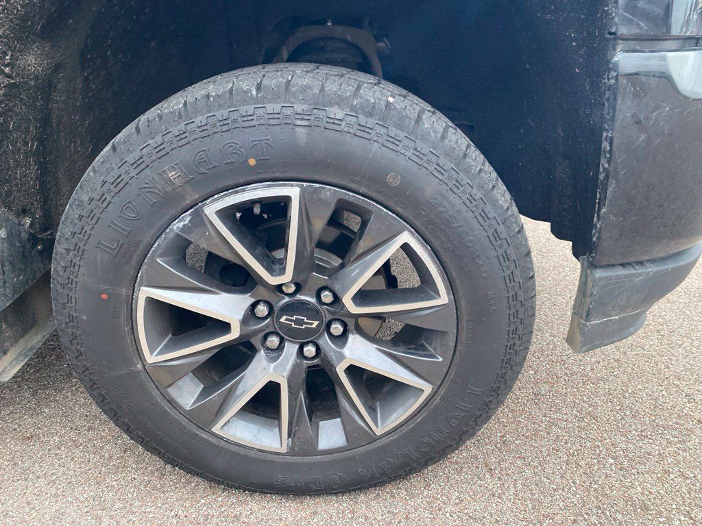 Used 2018 Chevrolet Silverado 1500 High Country AWD/4WD image 5