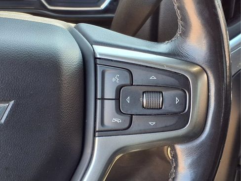 Used 2021 Chevrolet Silverado 1500 LT RWD image 17