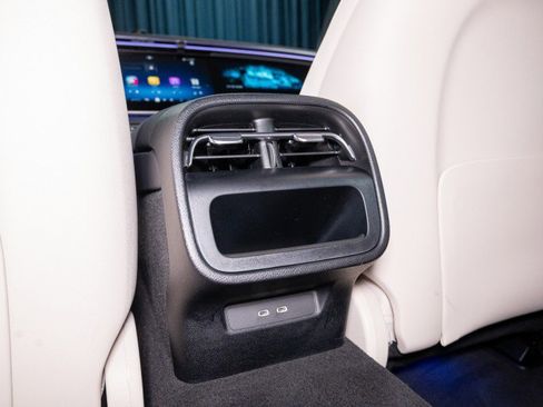 Used 2026 Mercedes-Benz E 350 Sedan image 24