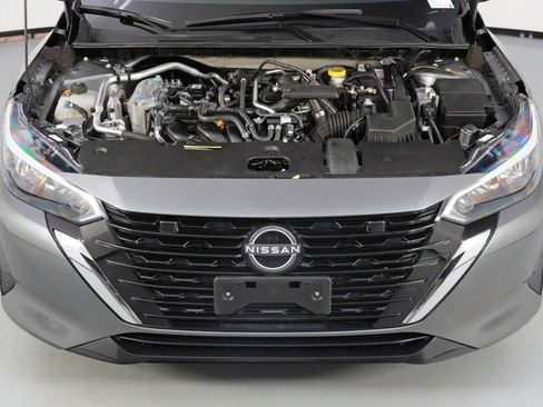 Used 2024 Nissan Sentra SV w/ SV Premium Package image 7