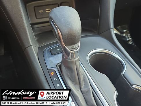 Used 2023 Chevrolet Equinox LS w/ LS Convenience Package AWD/4WD image 15