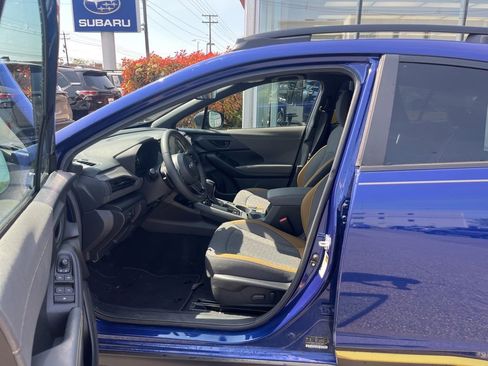 Used 2025 Subaru Crosstrek 2.5i Sport w/ Crosstrek Mirror Package AWD/4WD image 9