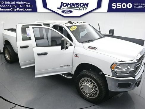Used 2021 RAM 3500 Tradesman w/ Chrome Appearance Group AWD/4WD image 39
