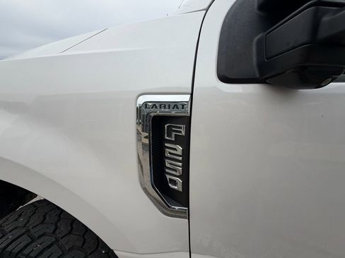 Used 2018 Ford F250 Lariat w/ Lariat Ultimate Package image 9