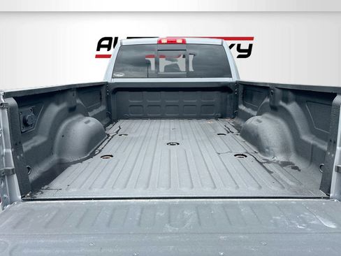 Used 2024 RAM 3500 Tradesman w/ Chrome Appearance Group AWD/4WD image 24