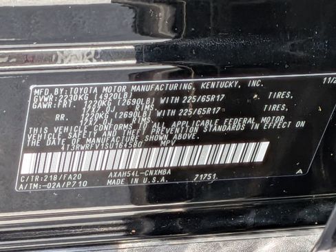 Used 2025 Toyota RAV4 XLE image 31