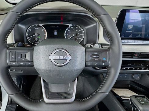 New 2026 Nissan Rogue SV image 10