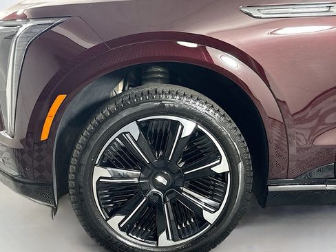 Used 2026 Cadillac Escalade IQ Sport 2 AWD/4WD image 13
