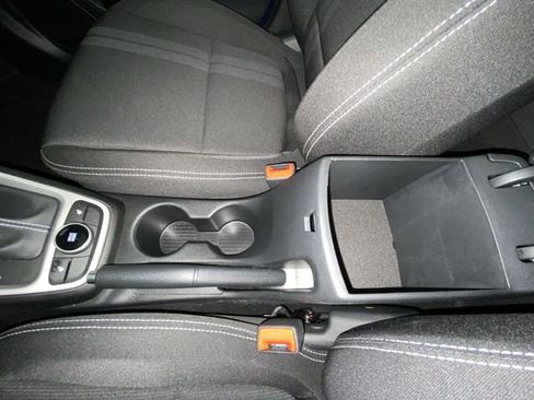 Certified 2026 Hyundai Venue SEL FWD image 20