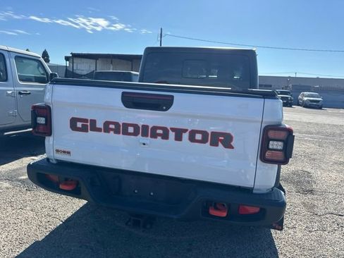 Used 2021 Jeep Gladiator Mojave w/ LED Lighting Group AWD/4WD image 6